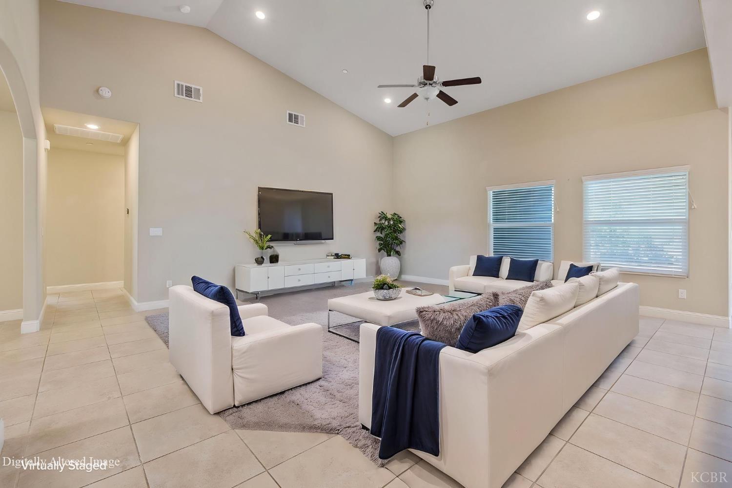 2521 N Fontana St, Visalia, CA 93291
