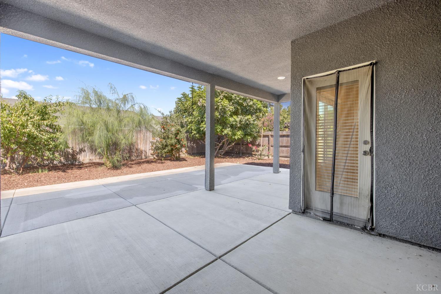2521 N Fontana St, Visalia, CA 93291