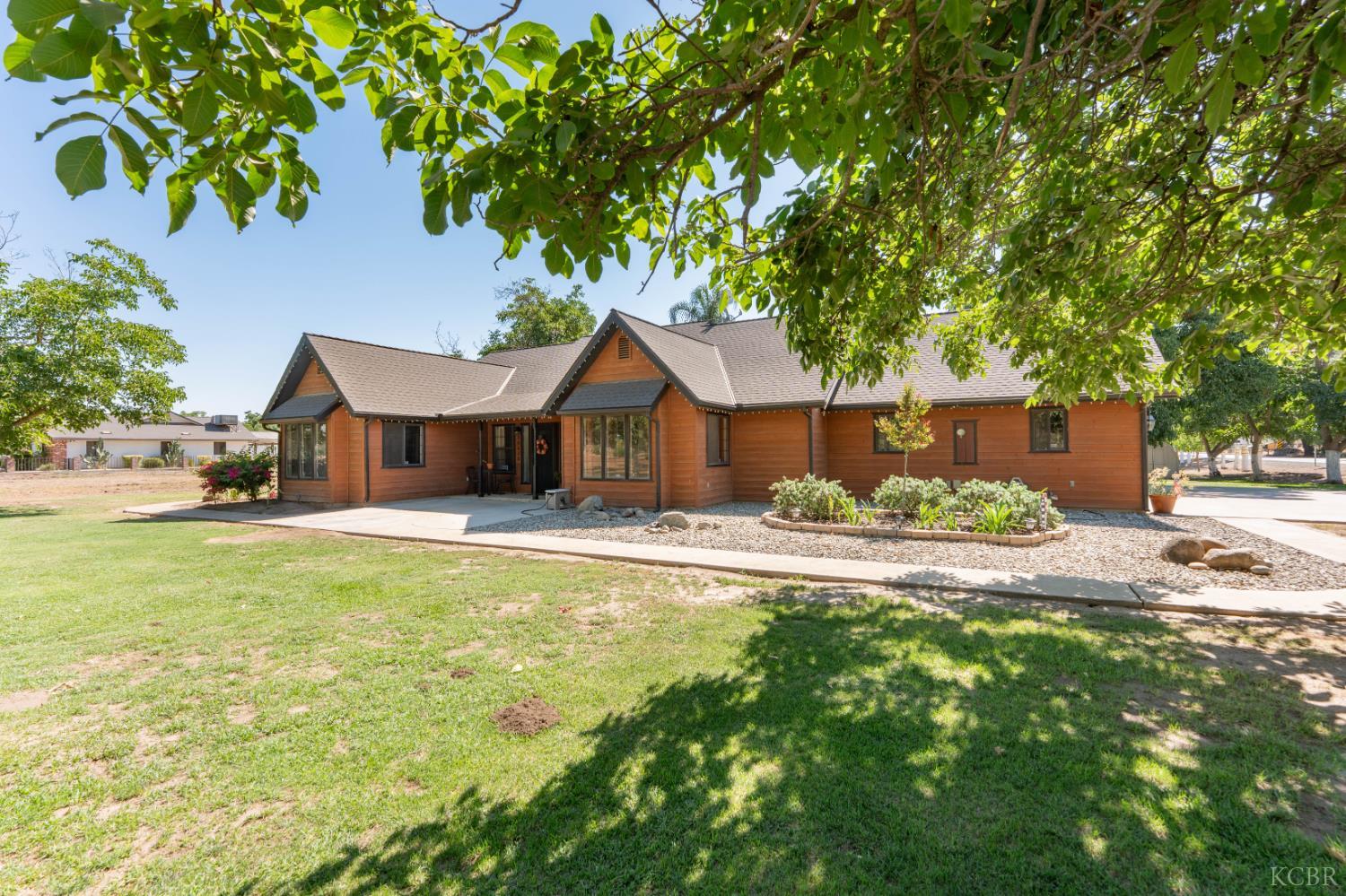 28821 Road 168, Visalia, CA 93292