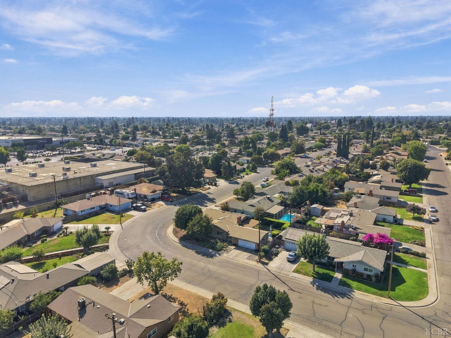2234 W Cambridge Ave, Visalia, CA 93277