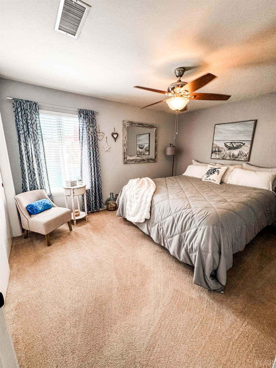 1452 Maple Ct, Lemoore, CA 93245