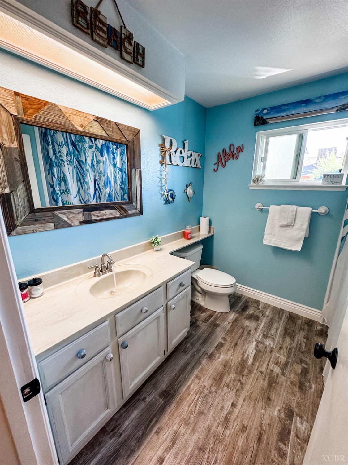 1452 Maple Ct, Lemoore, CA 93245