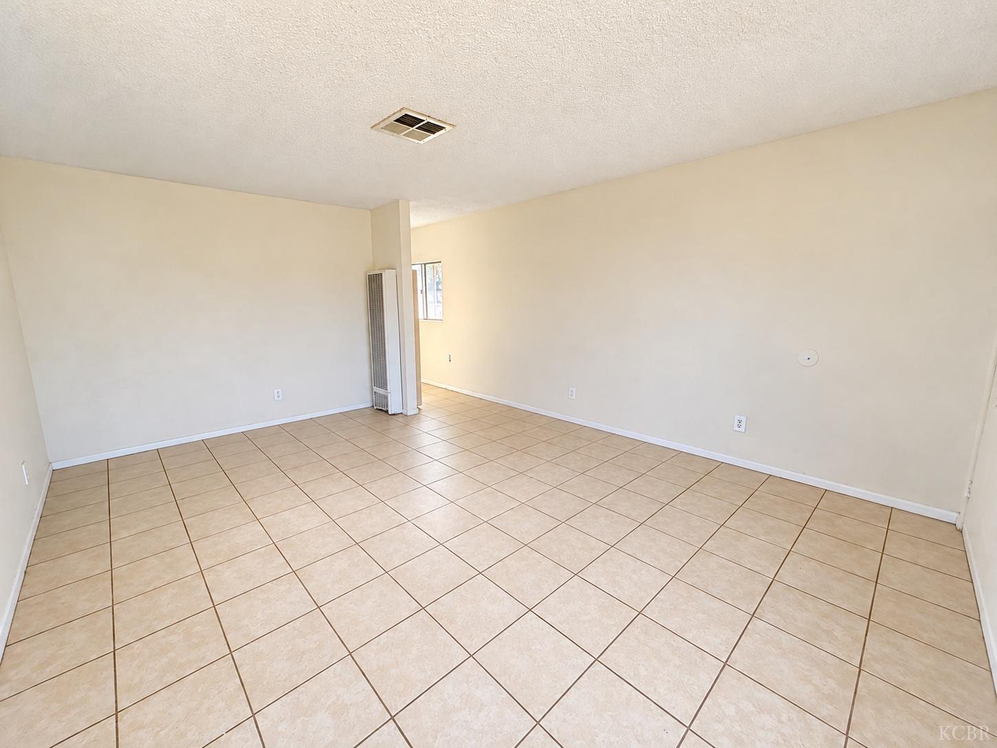 807 Castaic Ave, Bakersfield, CA 93308