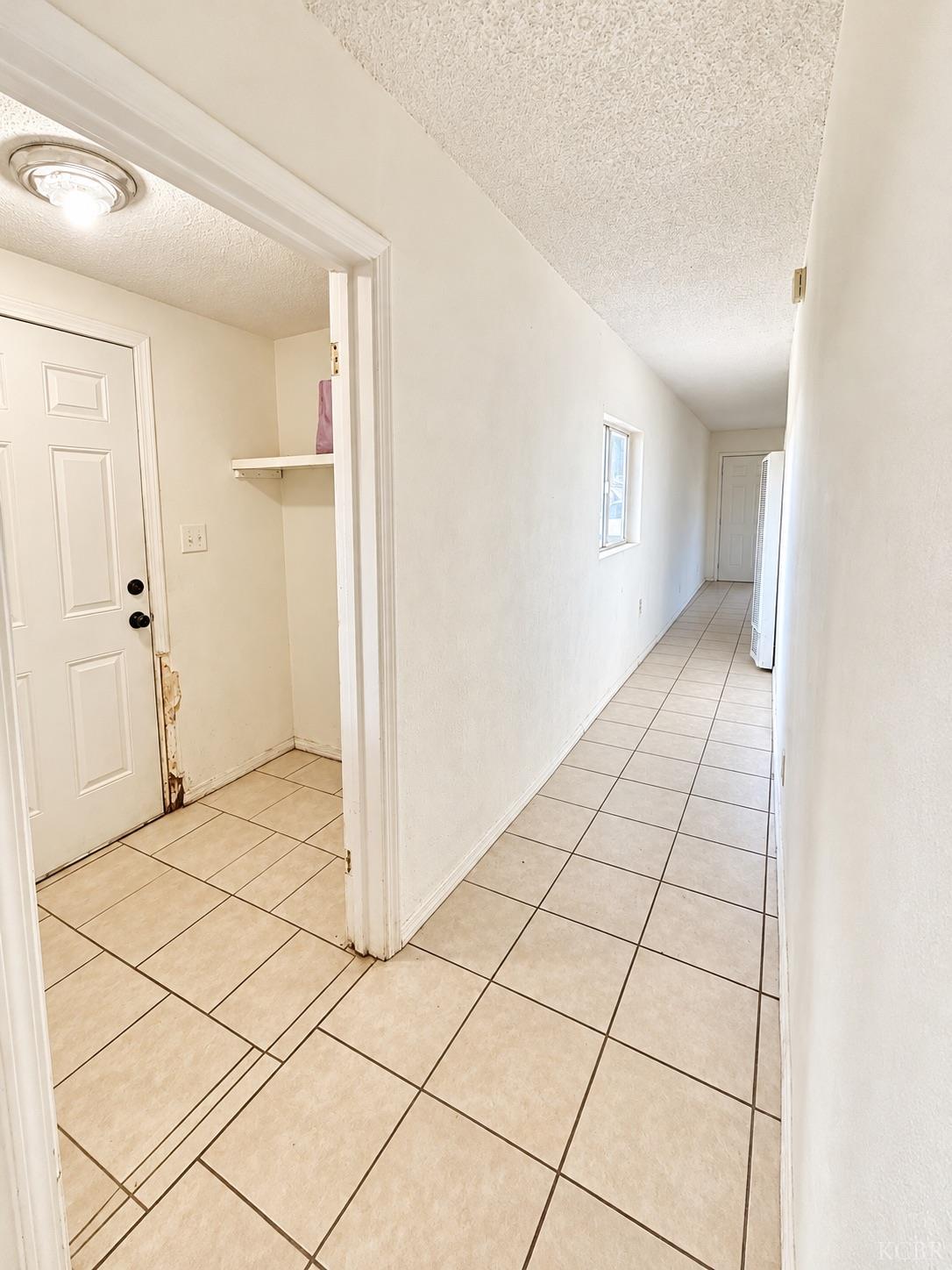 807 Castaic Ave, Bakersfield, CA 93308