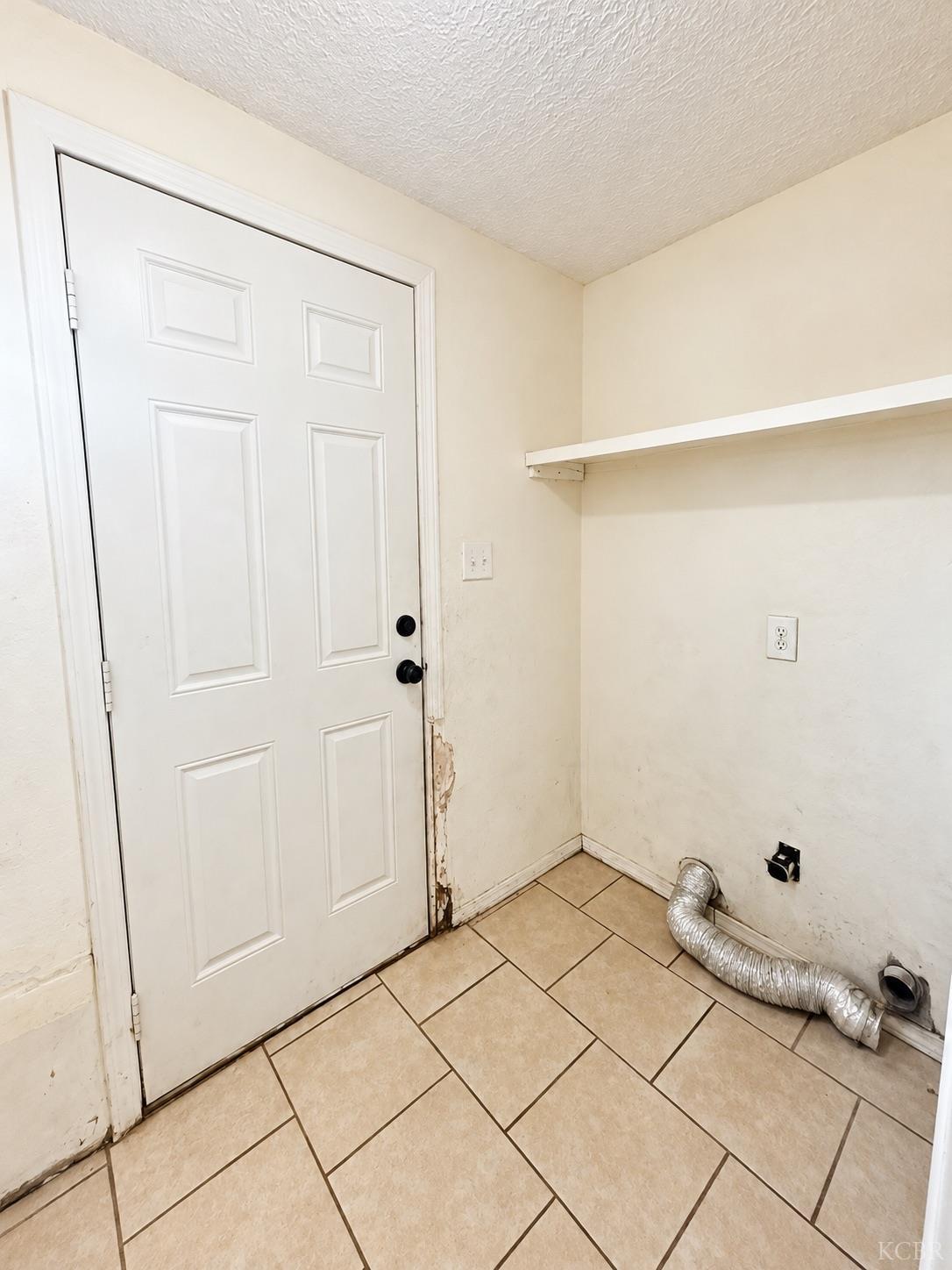 807 Castaic Ave, Bakersfield, CA 93308