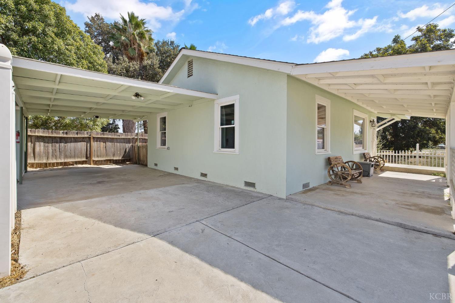 126 Powell Ave, Lemoore, CA 93245