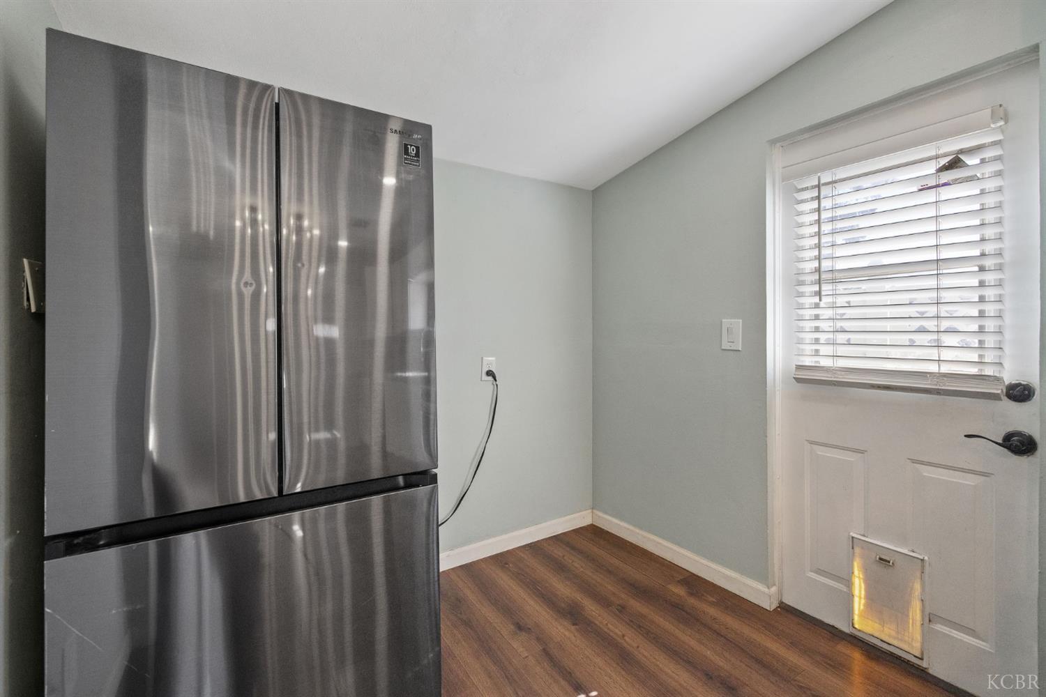 126 Powell Ave, Lemoore, CA 93245