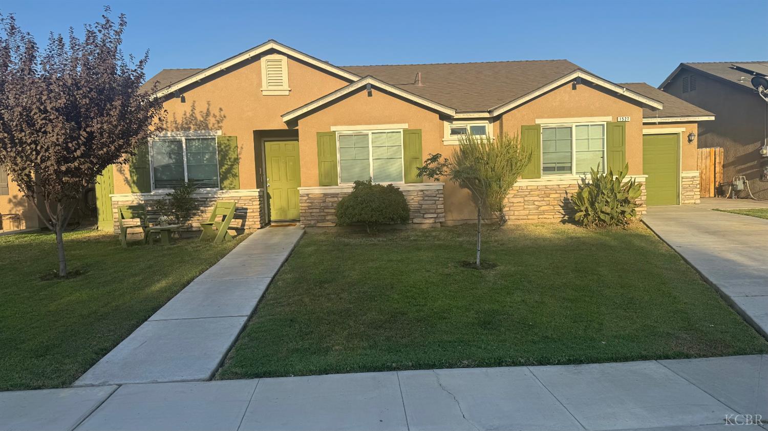 1527 Hume Lake Ave, Corcoran, CA 93212