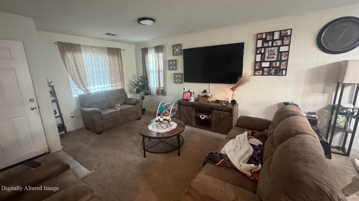 1527 Hume Lake Ave, Corcoran, CA 93212