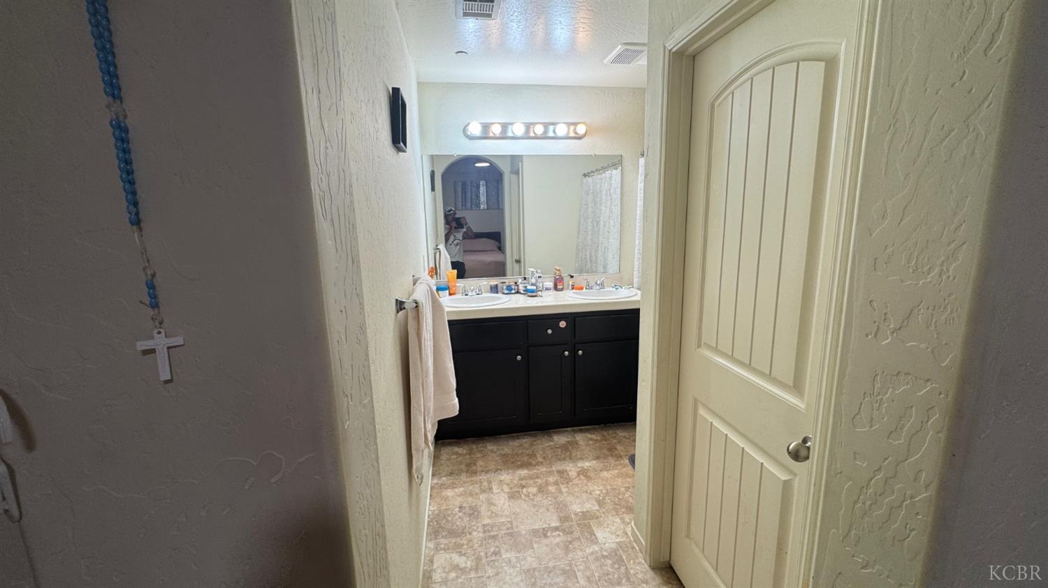 1527 Hume Lake Ave, Corcoran, CA 93212