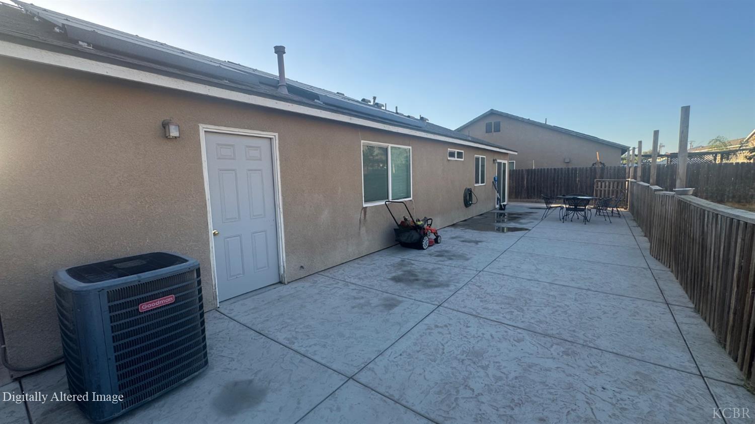 1527 Hume Lake Ave, Corcoran, CA 93212