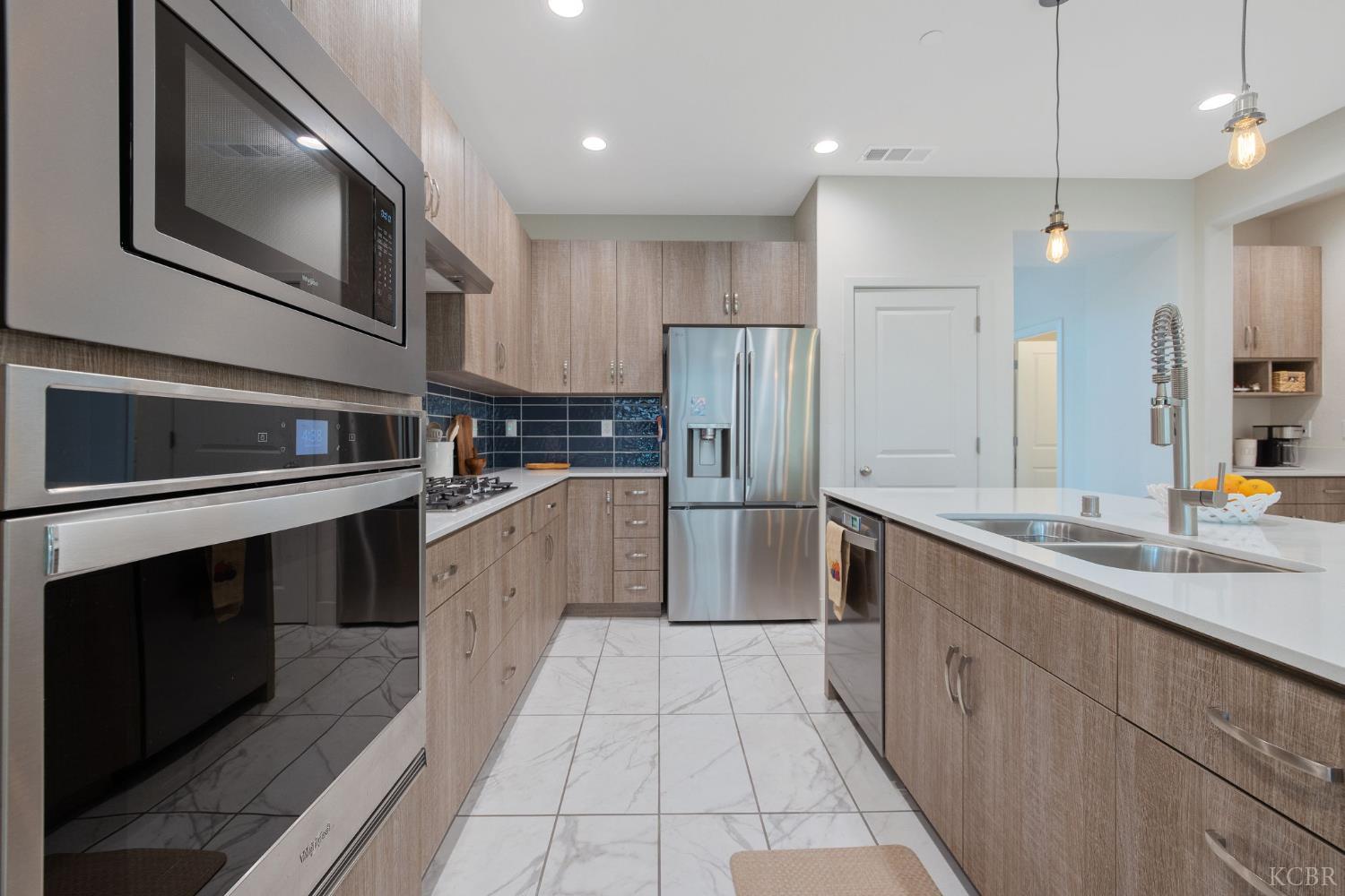 3345 W Florence Ave, Visalia, CA 93277