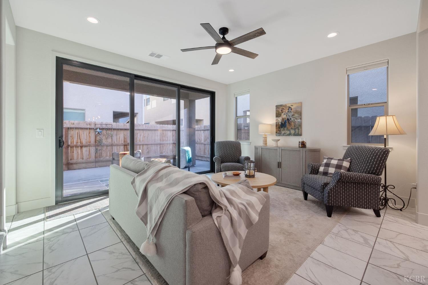 3345 W Florence Ave, Visalia, CA 93277