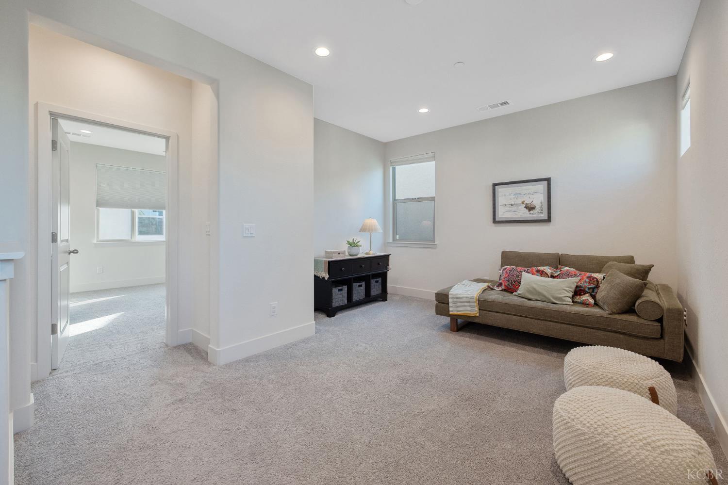 3345 W Florence Ave, Visalia, CA 93277