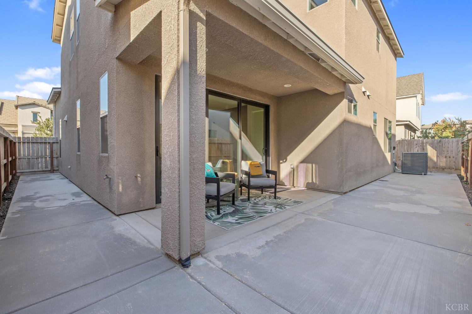 3345 W Florence Ave, Visalia, CA 93277