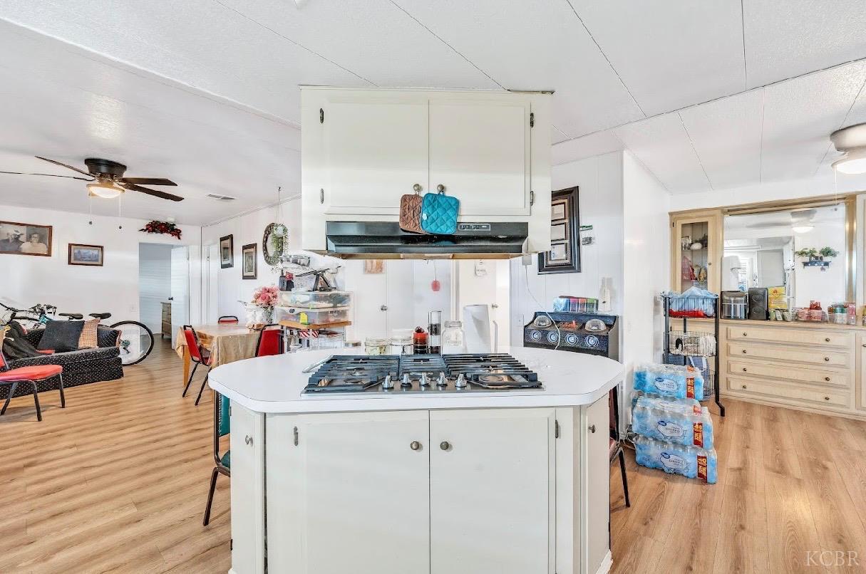 852 E Grangeville spc 1 Blvd, Hanford, CA 93230