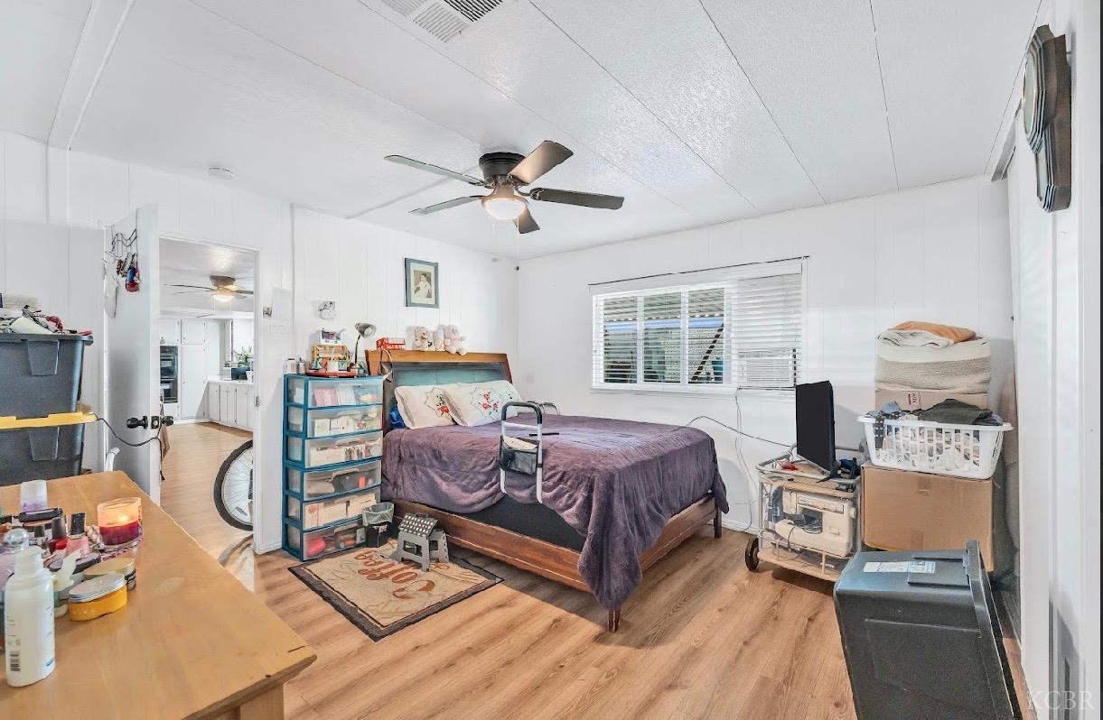 852 E Grangeville spc 1 Blvd, Hanford, CA 93230