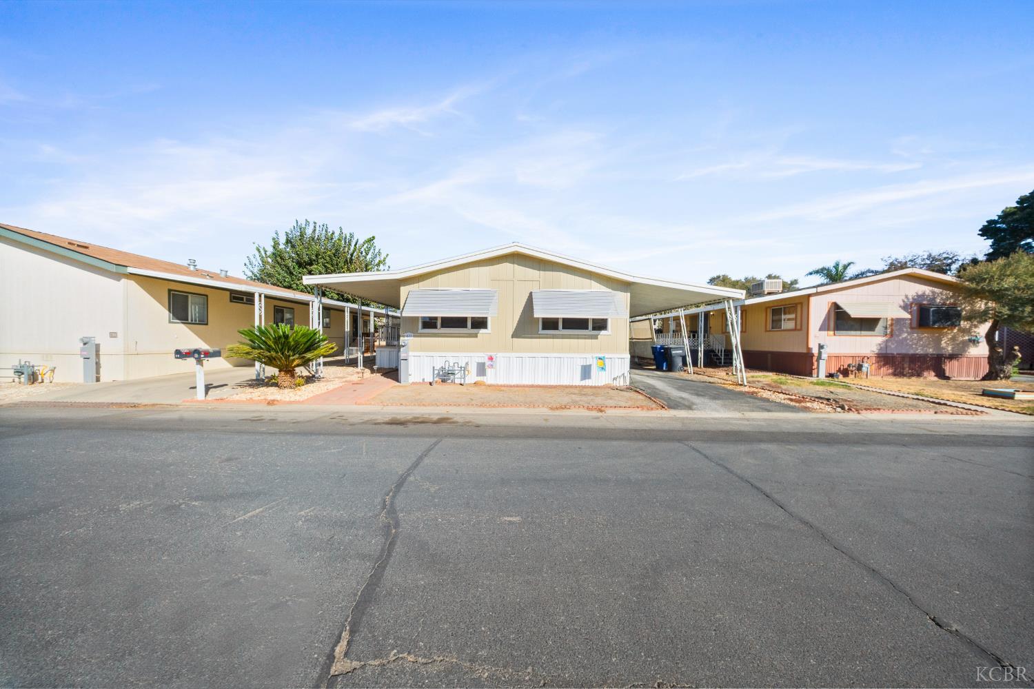 860 #61 E Grangeville Blvd, Hanford, CA 93230