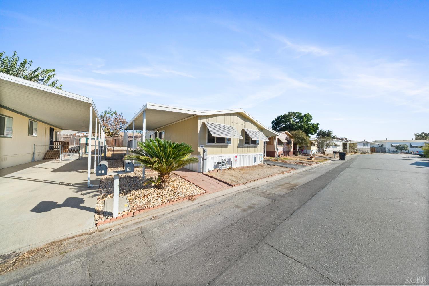 860 #61 E Grangeville Blvd, Hanford, CA 93230