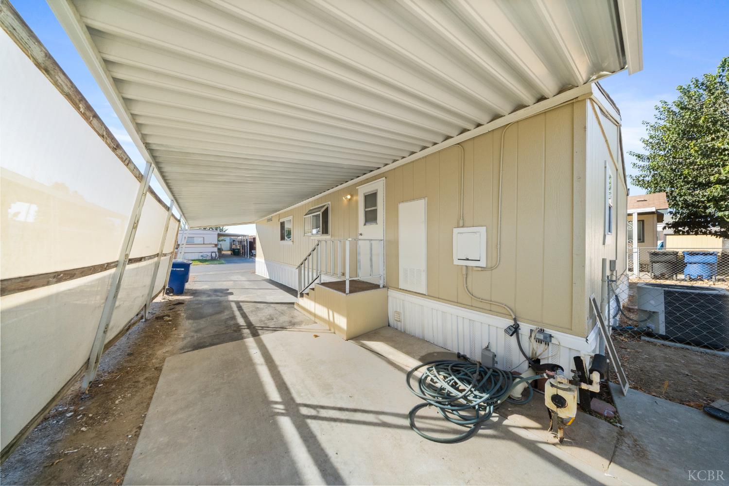 860 #61 E Grangeville Blvd, Hanford, CA 93230