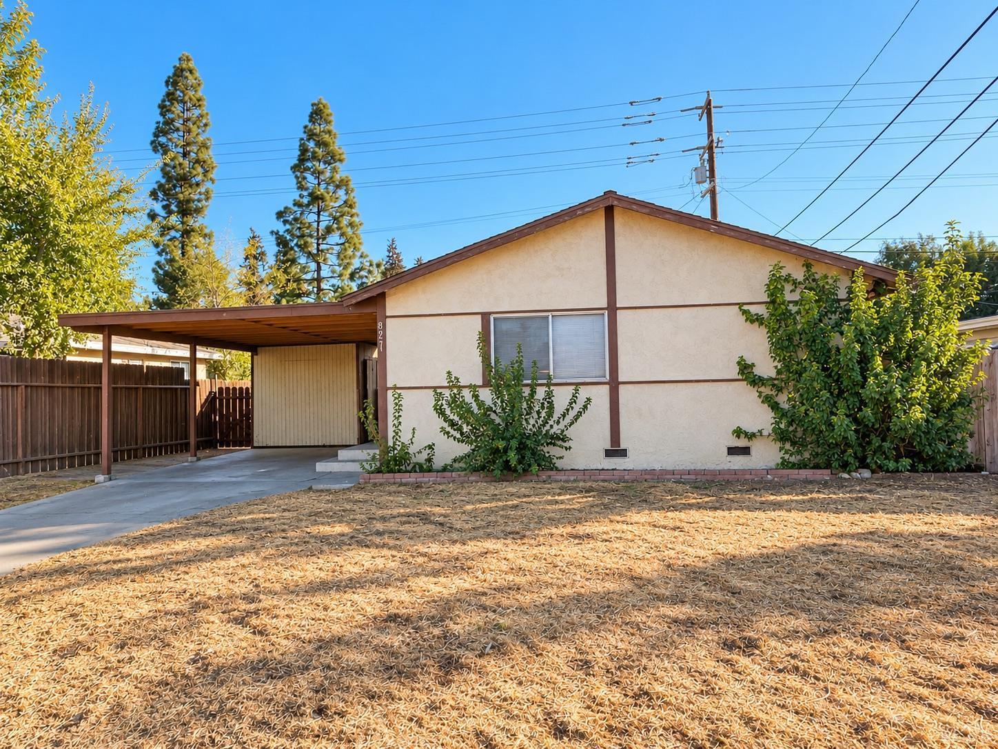 821 W Swift Ave, Fresno, CA 93705