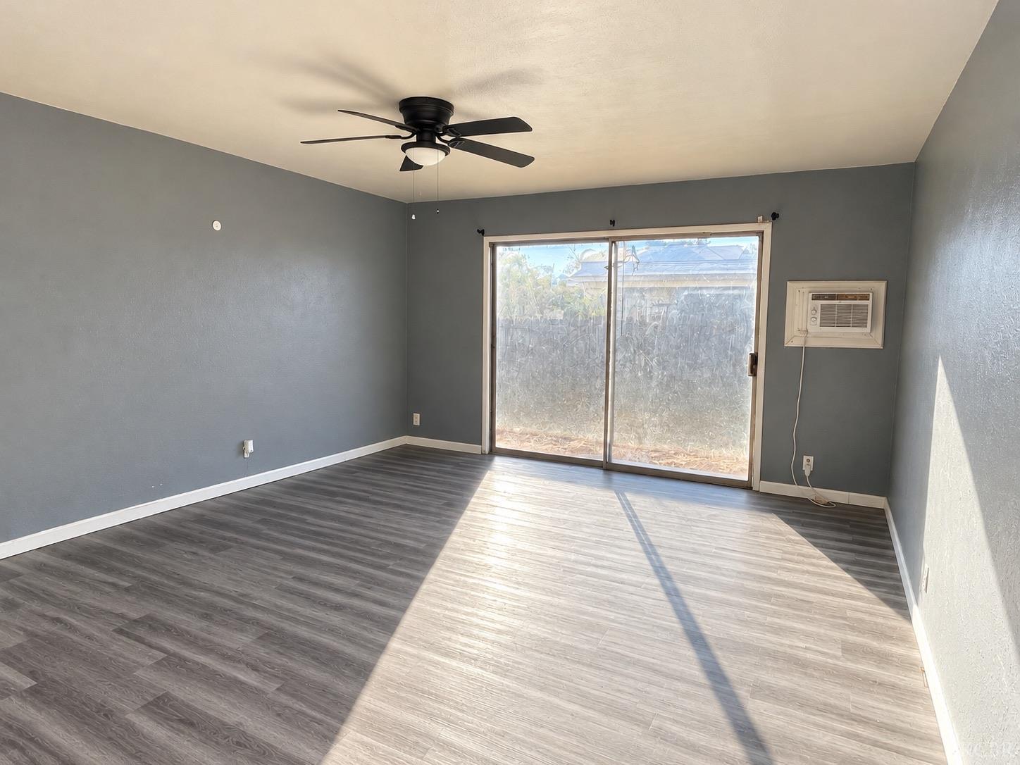 821 W Swift Ave, Fresno, CA 93705