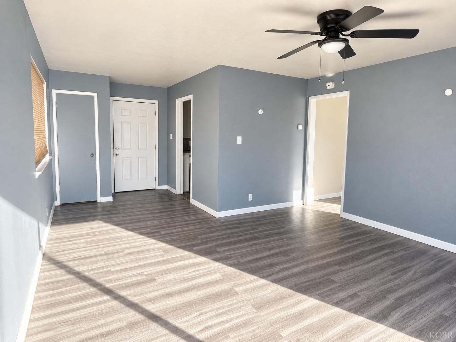 821 W Swift Ave, Fresno, CA 93705