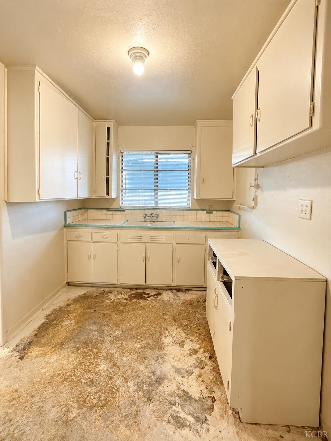 2545 N Millbrook Ave, Fresno, CA 93703