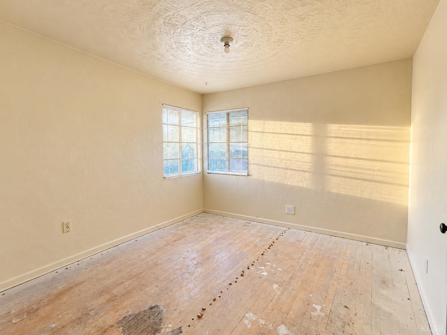 2545 N Millbrook Ave, Fresno, CA 93703