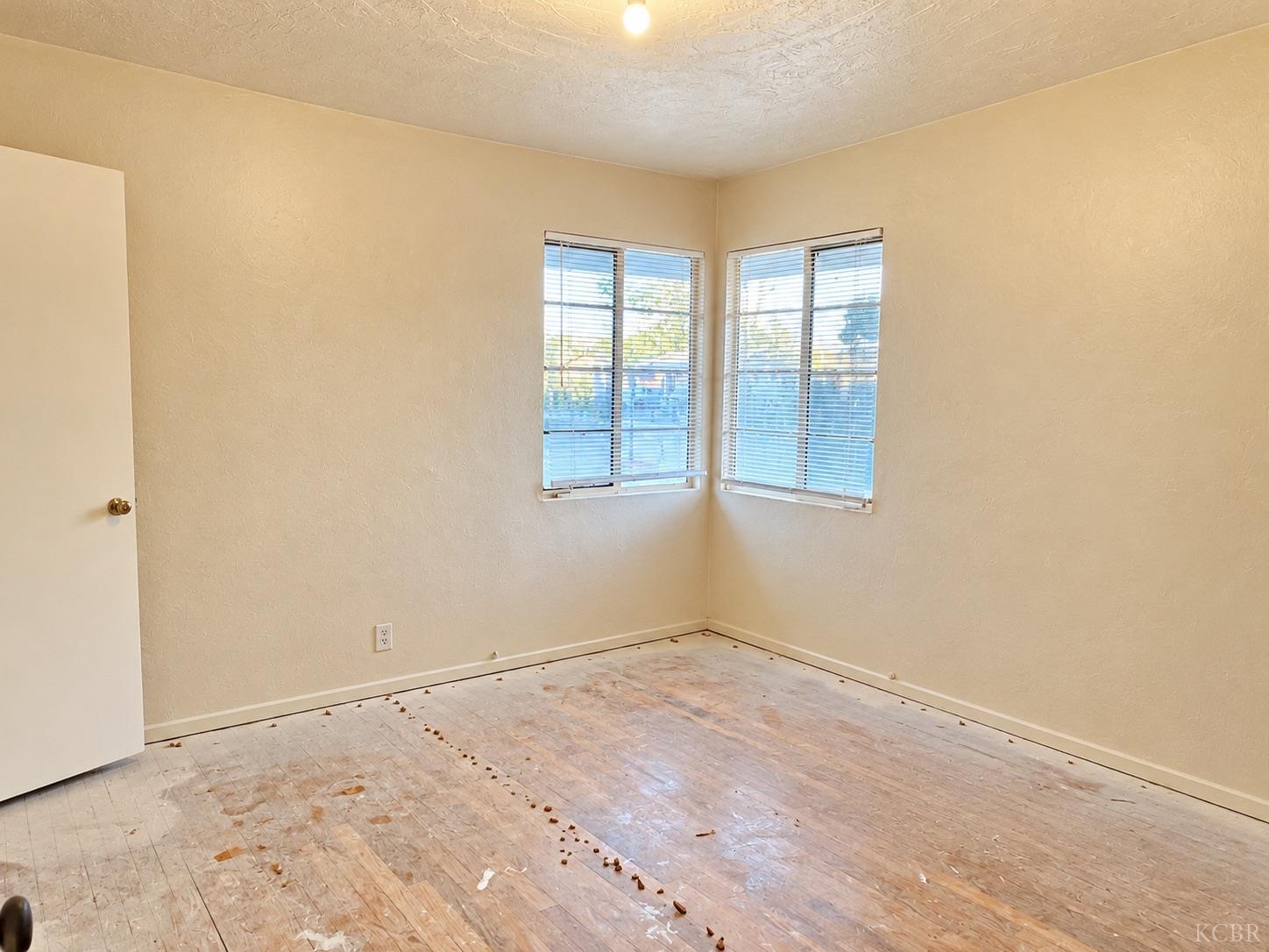 2545 N Millbrook Ave, Fresno, CA 93703
