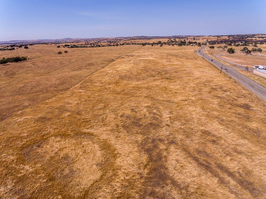 2 La Grange Rd, La Grange, CA 95329