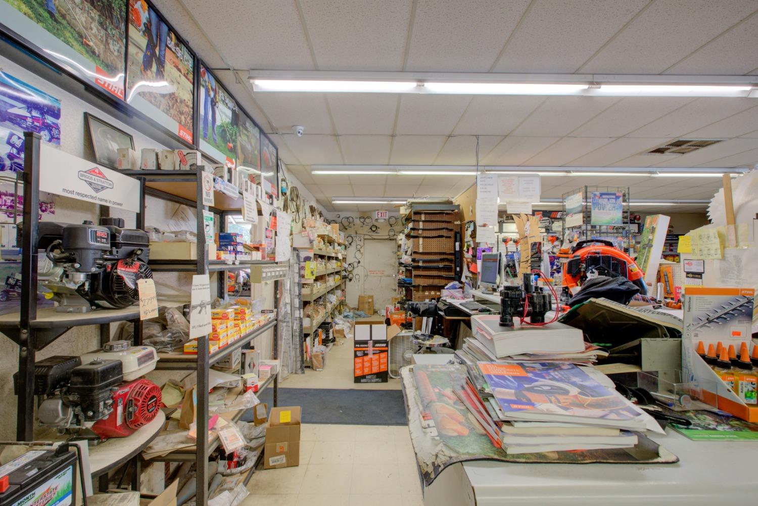 6852 N Winton Way, Winton, CA 95388