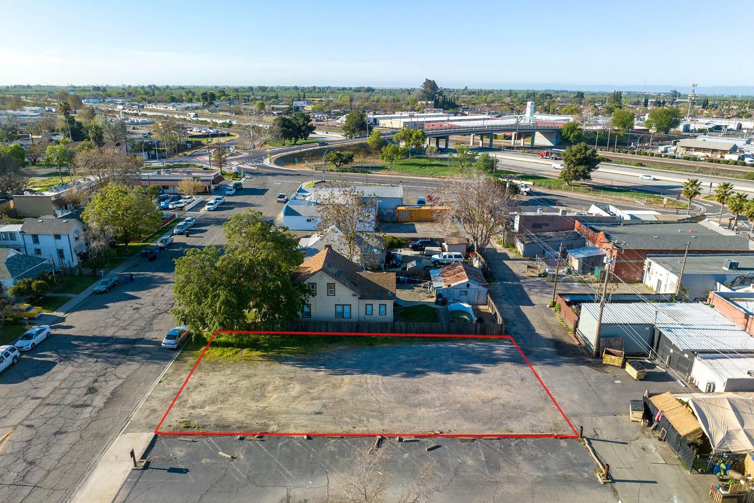 0 5th St, Ceres, CA 95307