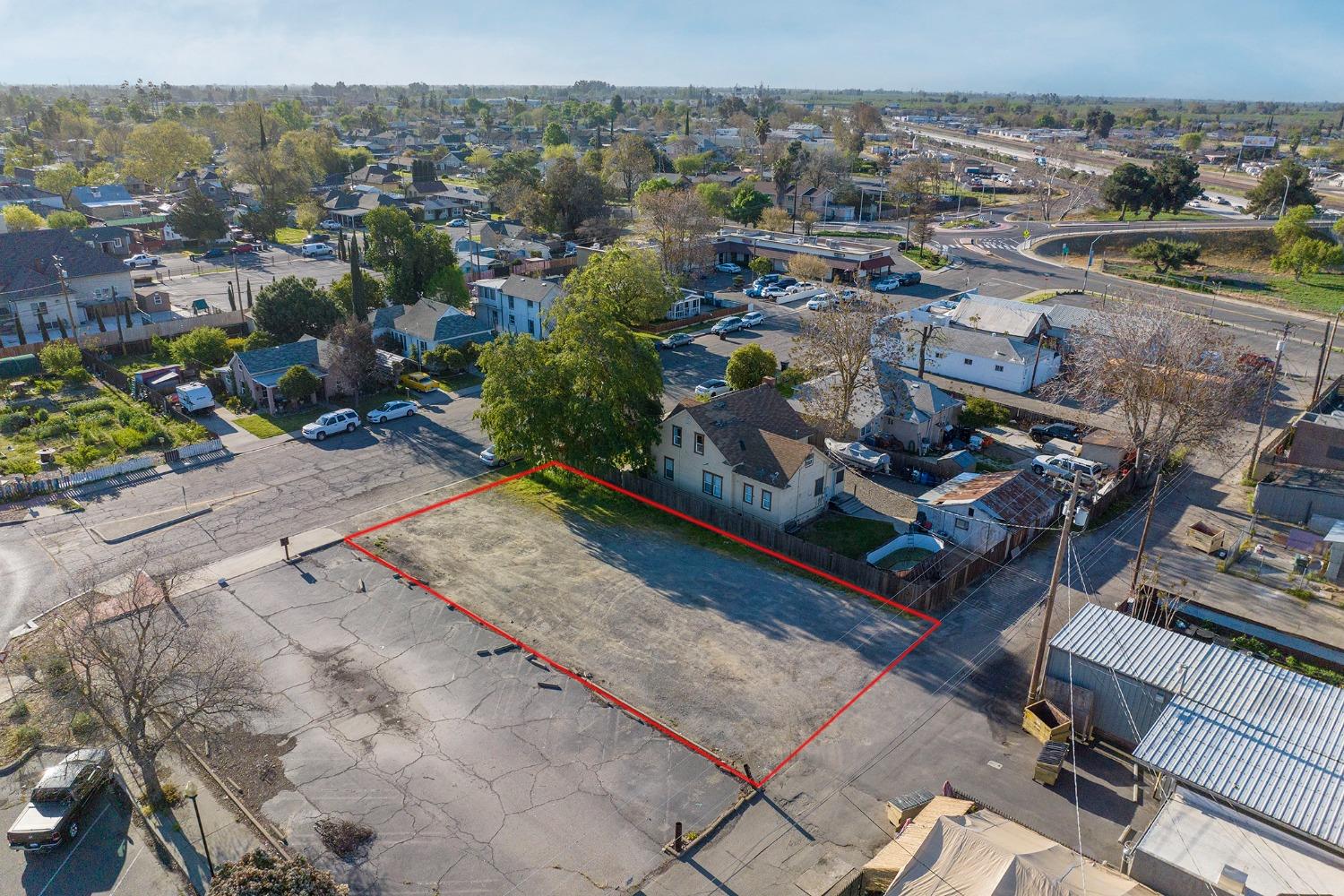 0 5th St, Ceres, CA 95307