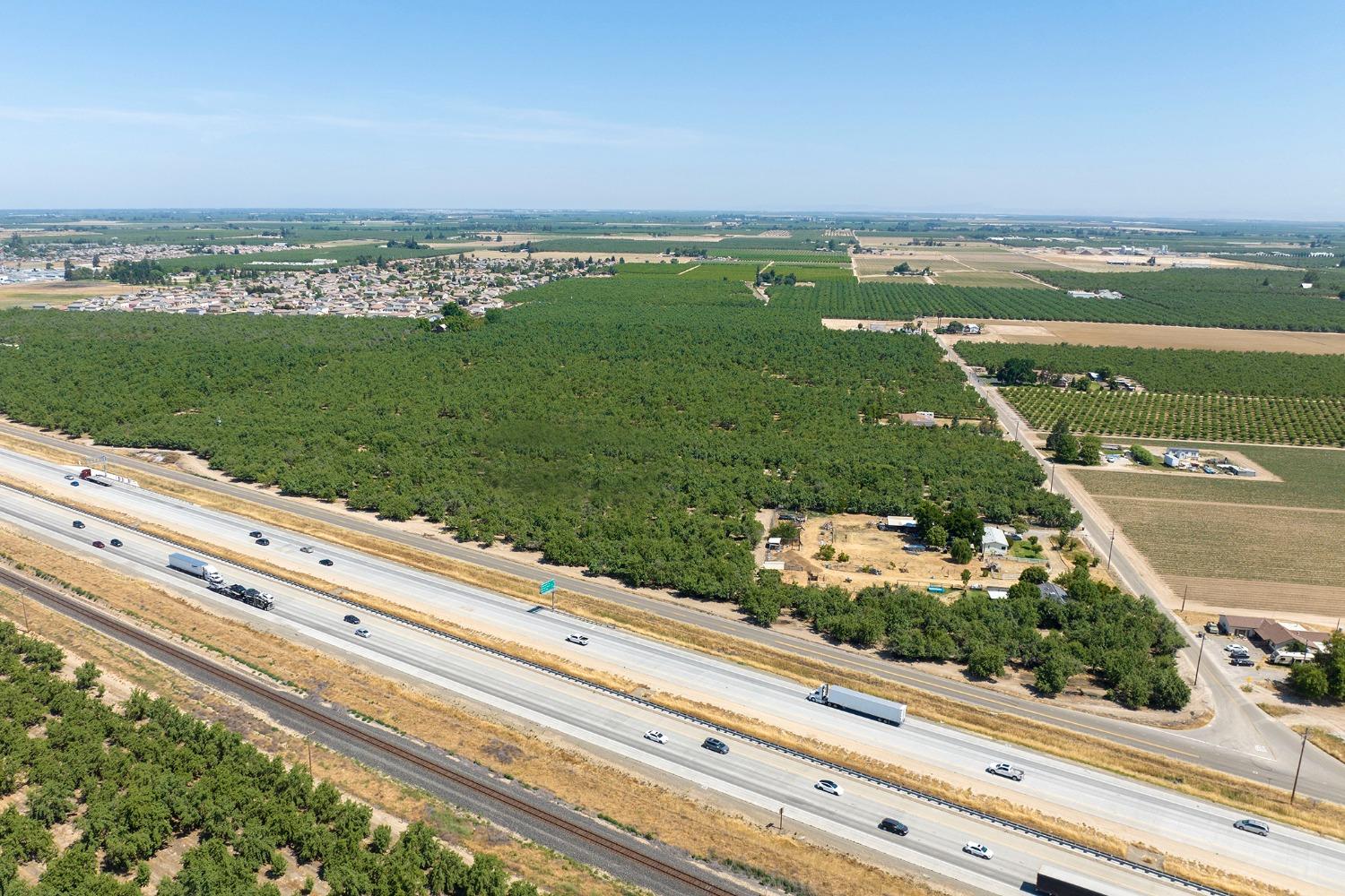 13 Acres Hunter Rd, Livingston, CA 95334