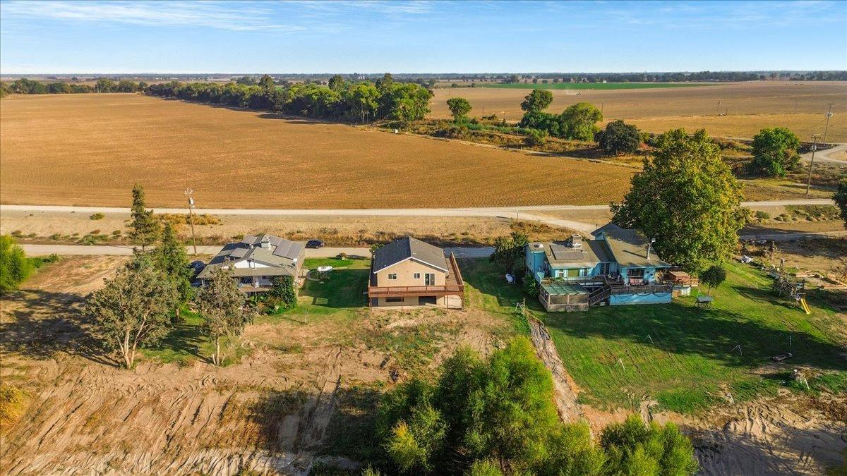 26925 airport, Manteca, CA 95337