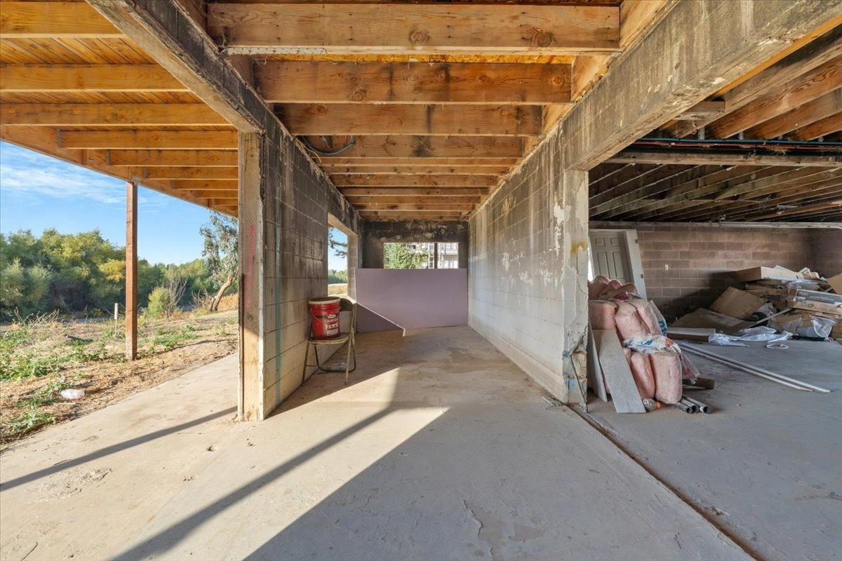 26925 airport, Manteca, CA 95337