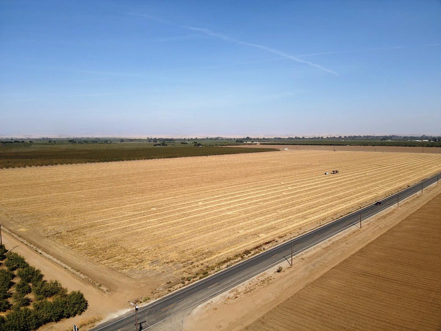 0 N/W COR Le Grand & Burchell, Le Grand, CA 95333