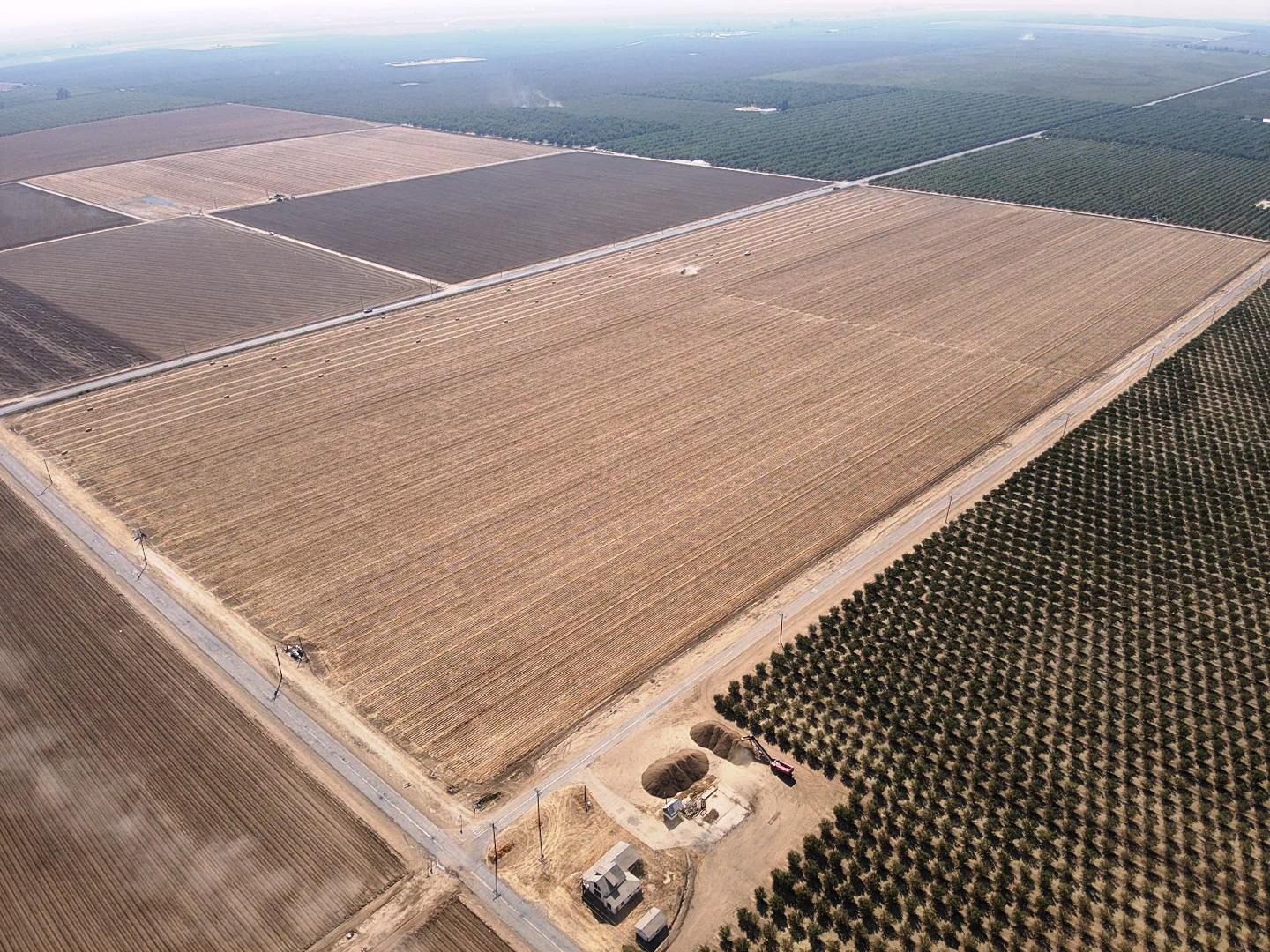 0 N/W COR Le Grand & Burchell, Le Grand, CA 95333