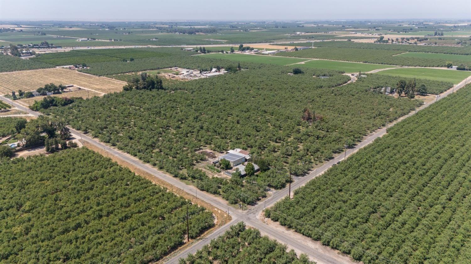 9141 Liberty, Winton, CA 95388