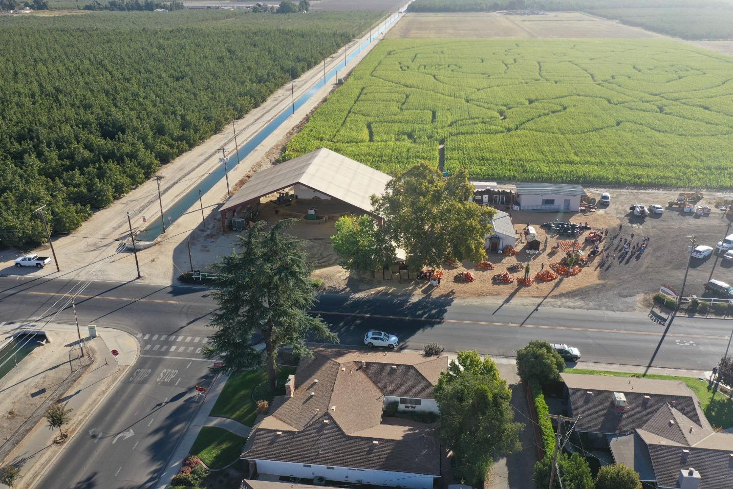 716 N Daubenberger Rd, Turlock, CA 95380