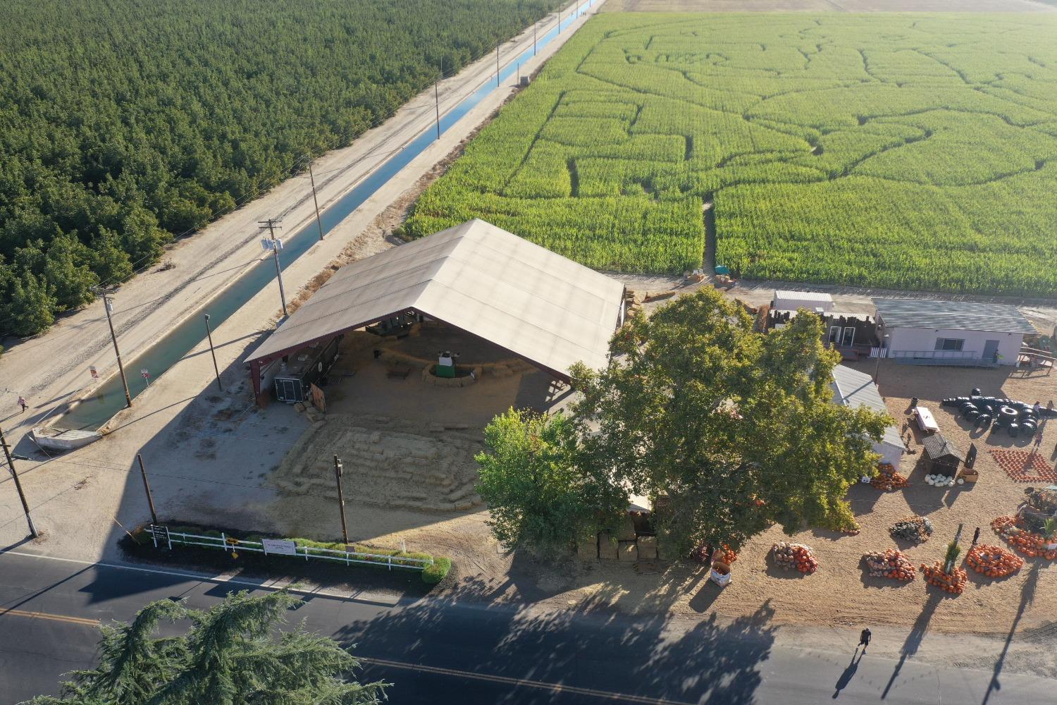 716 N Daubenberger Rd, Turlock, CA 95380