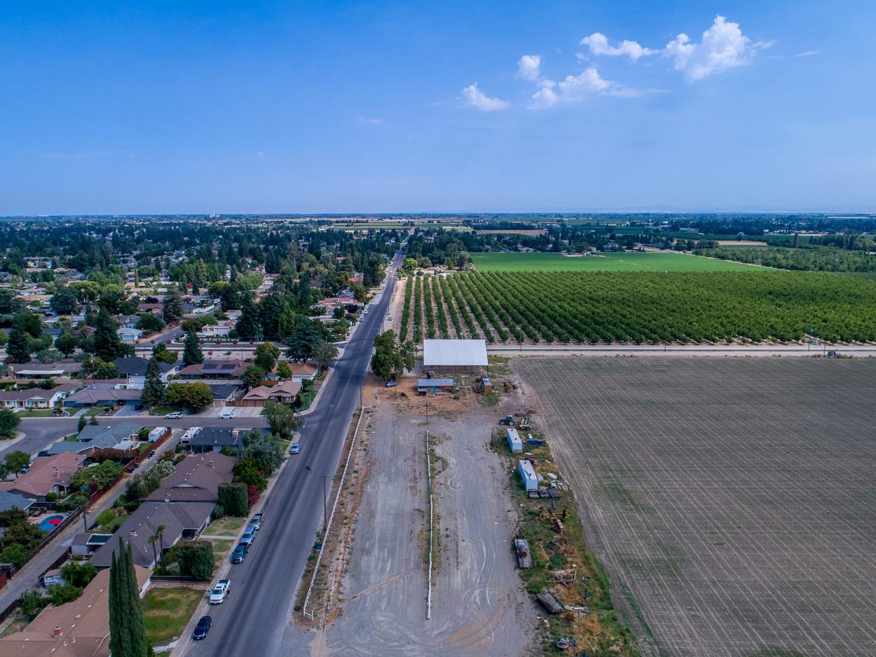 716 N Daubenberger Rd, Turlock, CA 95380