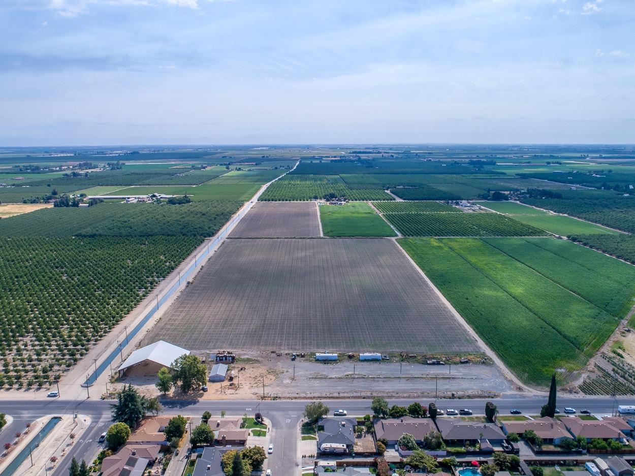 716 N Daubenberger Rd, Turlock, CA 95380