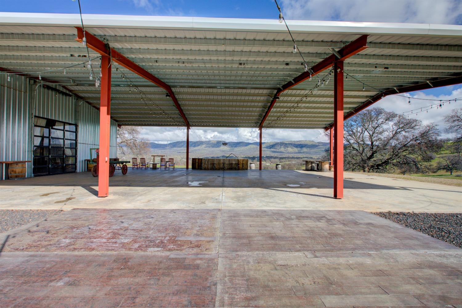 2350 Old Highway, Catheys Valley, CA 95306