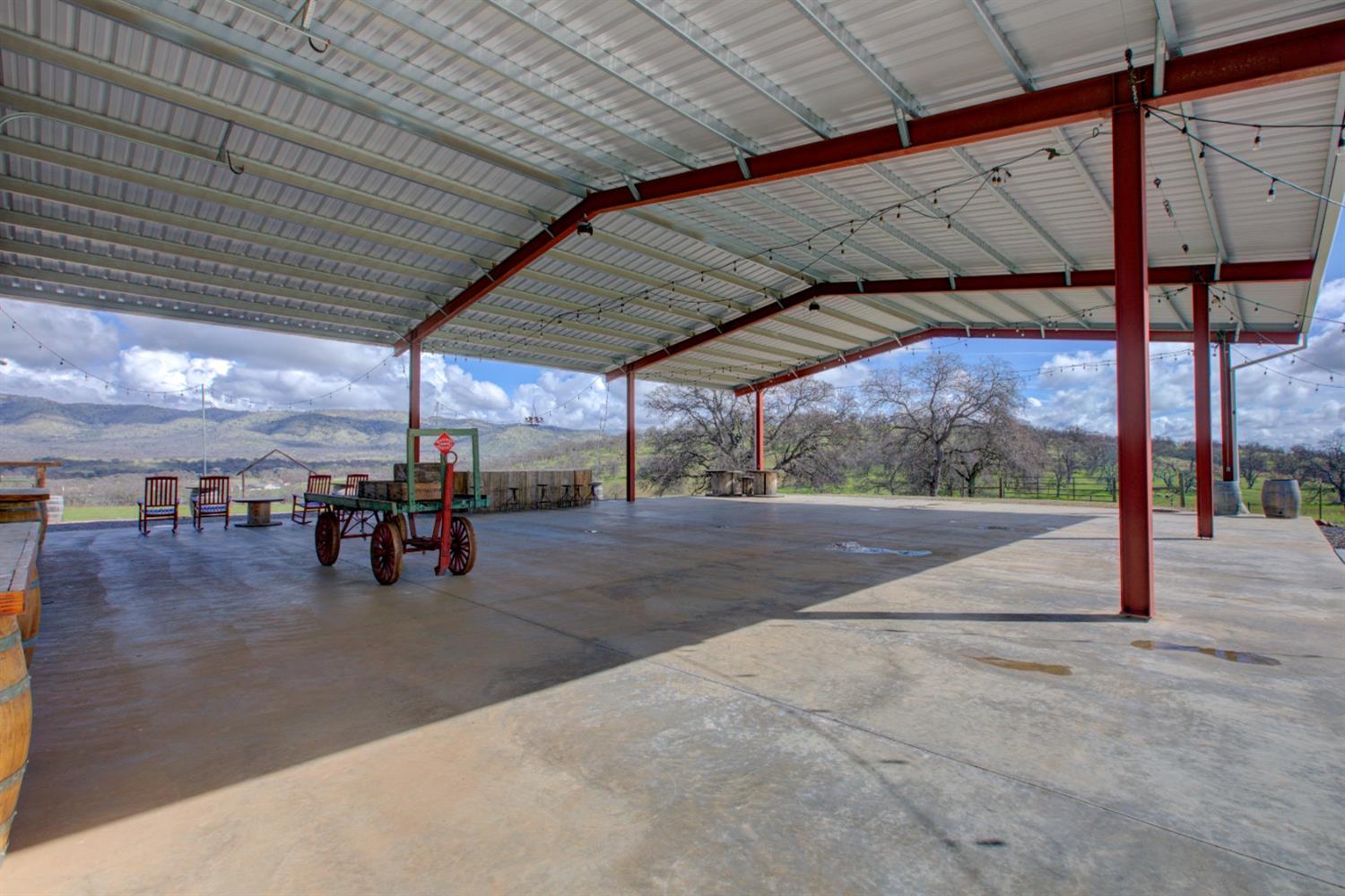 2350 Old Highway, Catheys Valley, CA 95306