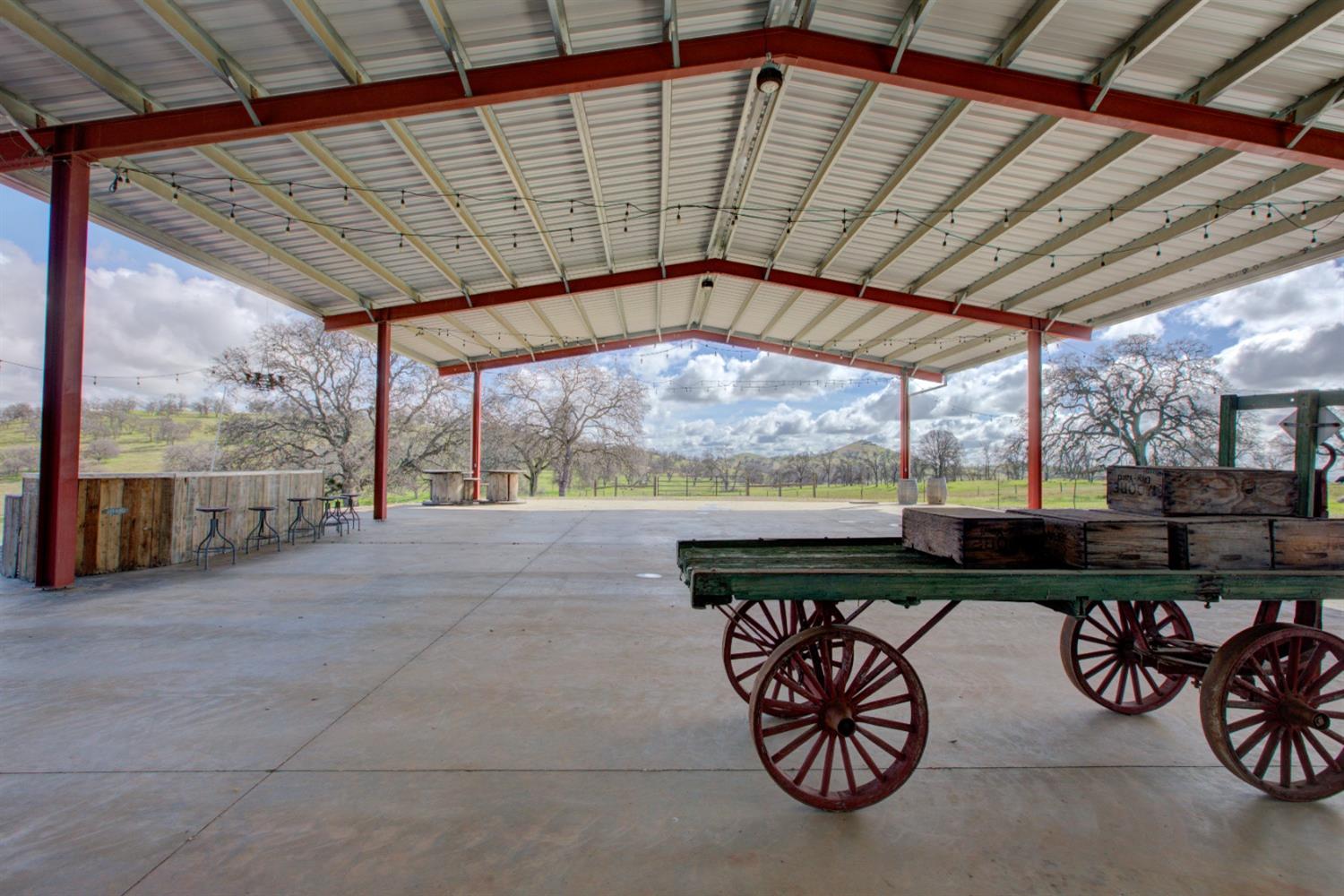 2350 Old Highway, Catheys Valley, CA 95306