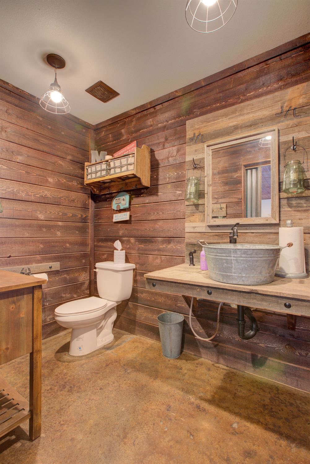 2350 Old Highway, Catheys Valley, CA 95306