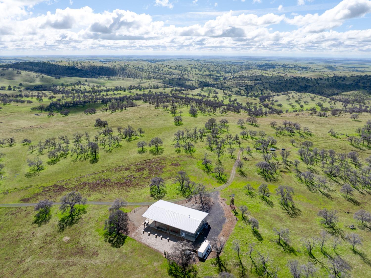 2350 Old Highway, Catheys Valley, CA 95306