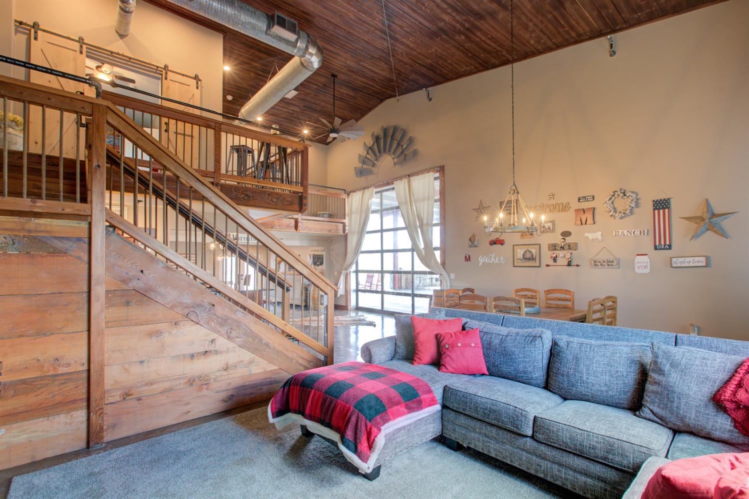 2350 Old Highway, Catheys Valley, CA 95306